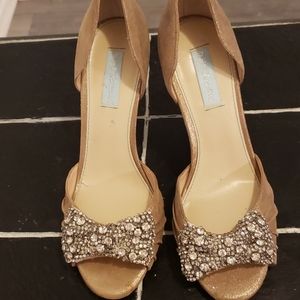 AMAZING Betsy JohnsonLeather Shimmery Heels